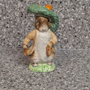 Benjamin Bunny Porcelain Figurine by Beswick Royal Doulton Beatrix Potter Antiqu
